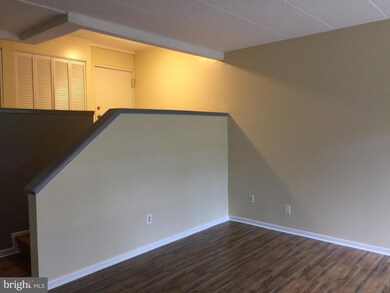 11562 Rolling Green Ct unit 201, Reston, VA 20191 - photo 5