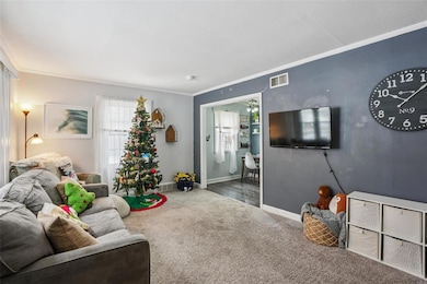 7016 Palm Dr, Urbandale, IA 50322 - photo 5