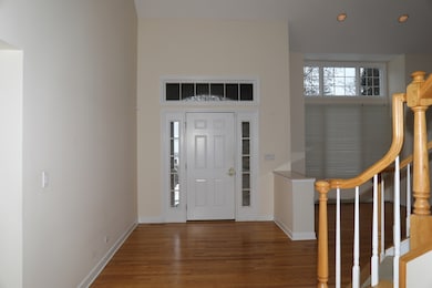 2727 Aspen Ct, Glenview, IL 60026 - photo 2