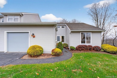 201 Woods Brooke Dr, Mahopac, NY 10541 - photo 6