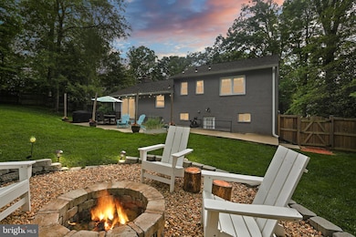 7342 Barbour Ct, Falls Church, VA 22043 - photo 6