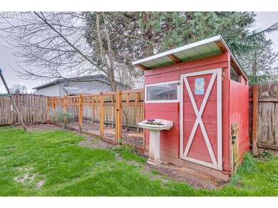 106 E Francis St, Molalla, OR 97038 - photo 2