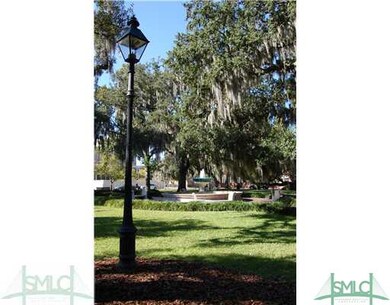 115 W Perry St unit up, Savannah, GA 31401 - photo 7