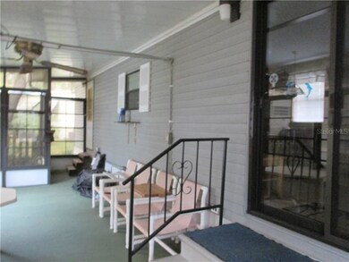 Porch/covered and screened in