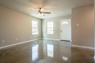 166 Mill Branch Ln, Weatherford, TX 76085 - photo 5