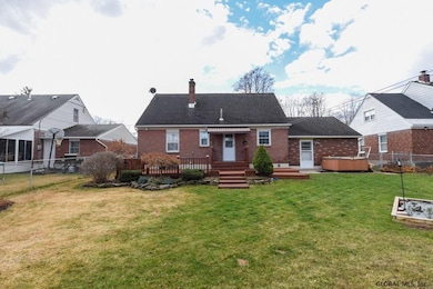 1301 Bradford St, Schenectady, NY 12306 - photo 4