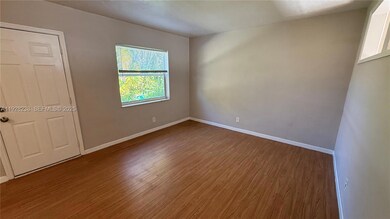 1310 NE 14th Ave unit 2, Fort Lauderdale, FL 33304 - photo 7