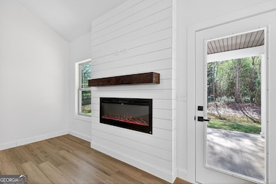 15 Couch St, Moreland, GA 30259 - photo 4