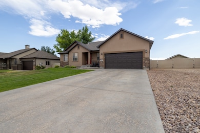 392 E 2900 S, Vernal, UT 84078 - photo 2