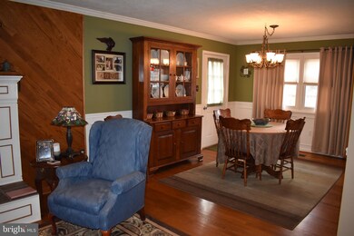 4305 Calvert Cir, Frederick, MD 21703 - photo 4