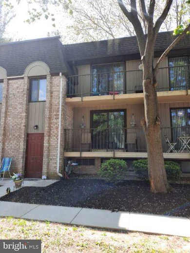 858 Putnam Blvd unit 858 B, Wallingford, PA 19086 - photo 2