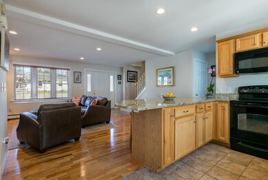 49 Memory Ln unit 5, South Portland, ME 04106 - photo 3