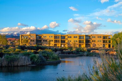 Sienna Park #B - Exterior 02