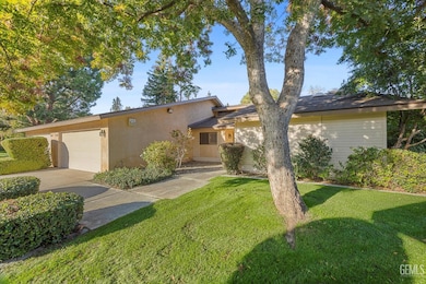 7401 Hilton Head Way unit 18, Bakersfield, CA 93309 - photo 3