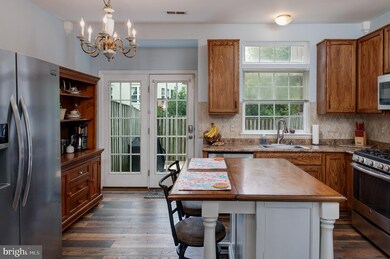 12446 Selkirk Cir, Bristow, VA 20136 - photo 4