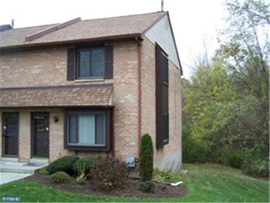 1747 W Chester Pike unit 36, Havertown, PA 19083 - photo 2