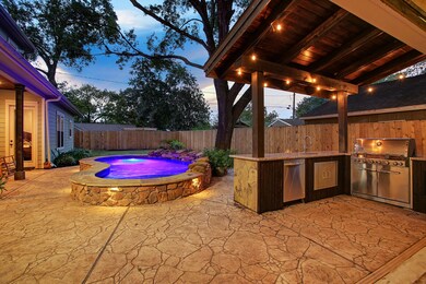 1810 Libbey Dr, Houston, TX 77018 - photo 7