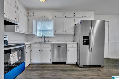 709 Earline St, Birmingham, AL 35215 - photo 2