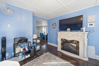 52 Carpenter St, Attleboro, MA 02703 - photo 4