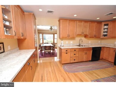 1936 Greenleaf St, Bethlehem, PA 18017 - photo 7