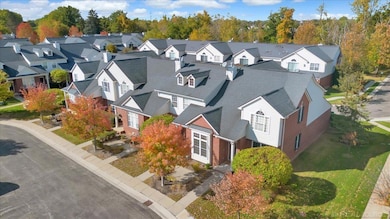 28103 April Ct, Walled Lake, MI 48390 - photo 3