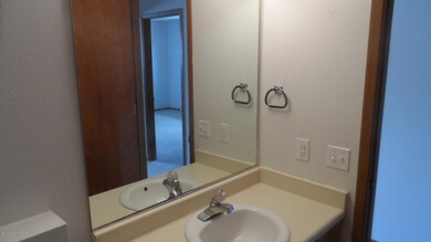 Hall bath picture 2