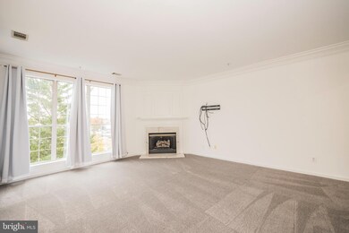 1809 Kenwood Ave unit 304, Alexandria, VA 22302 - photo 5