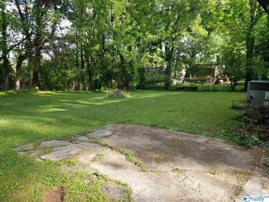 3404 Freda Ln NW, Huntsville, AL 35810 - photo 2