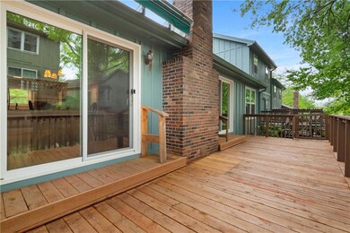 9920 Edelweiss Cir, Shawnee, KS 66203 - photo 4