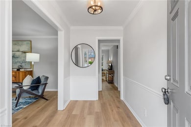 1606 Maple Ridge Ct, Greensboro, NC 27455 - photo 4