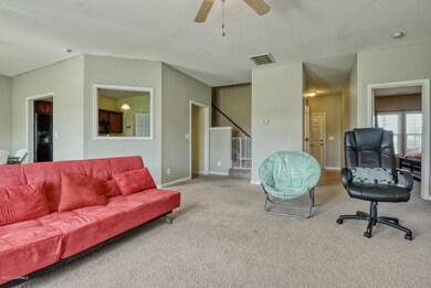 408 Esquire Dr Richlands NC-large-009-00