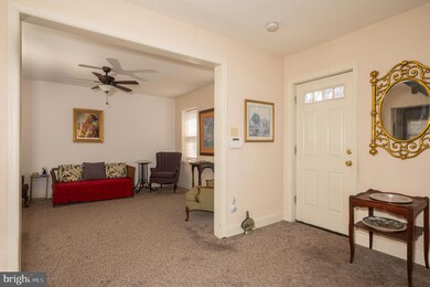 335 Walnut St, Pottstown, PA 19464 - photo 4