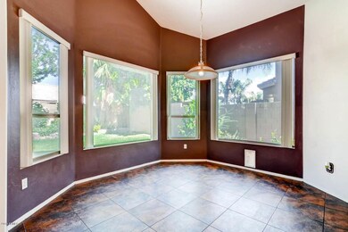 2547 S Jefferson Mesa AZ 85209-large-013