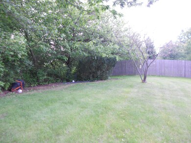 922 Hickory Dr, Marysville, OH 43040 - photo 4