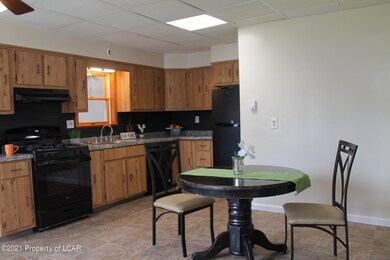 163 W Broad St, Nanticoke, PA 18634 - photo 5