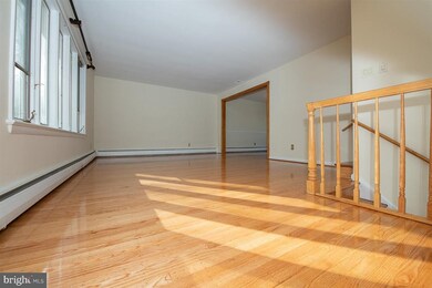 412 Yorkshire Rd, Bryn Mawr, PA 19010 - photo 5