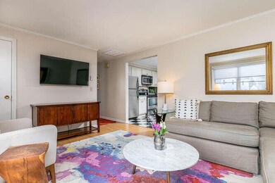 24 Regan Ln Portland ME 04103-small-012-