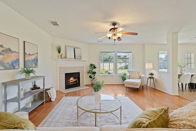 7806 Holly Berry Ct, Cypress, TX 77433 - photo 5