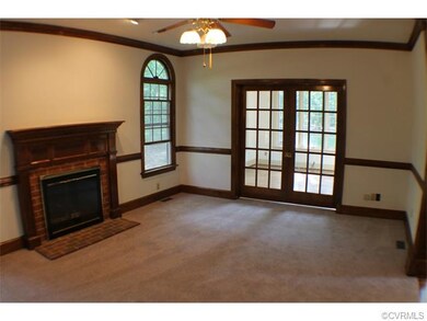 Living room. All new carpet. Gas Fireplace. Cable 