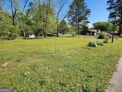 121 Cook St, Royston, GA 30662 - photo 5