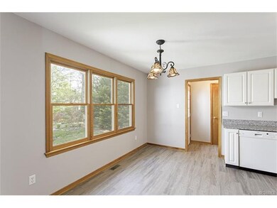 Breakfast nook with triple windows