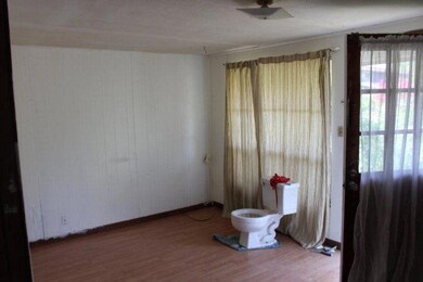 1010 E Evans Ave, Pharr, TX 78577 - photo 2