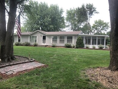 1412 Juniper St, Raymore, MO 64083 - photo 2