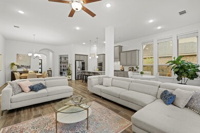 3438 Willow Crescent Ct, Fulshear, TX 77441 - photo 6