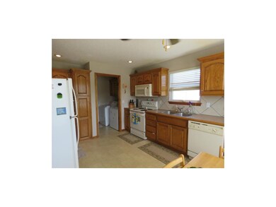 Lots of kitchen cabinets and pantry