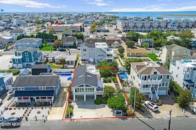 07-Front Ariel with Outline