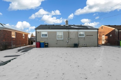 25534 Normandy St, Roseville, MI 48066 - photo 5