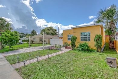 808 31st St, West Palm Beach, FL 33407 - photo 2