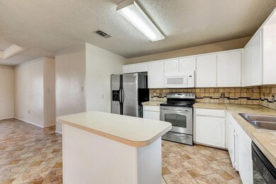 3217 Oak Ln, Weatherford, TX 76088 - photo 7