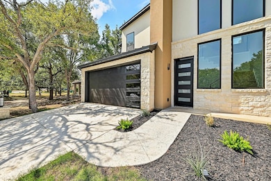 804 Hi Cir W unit A, Horseshoe Bay, TX 78657 - photo 2